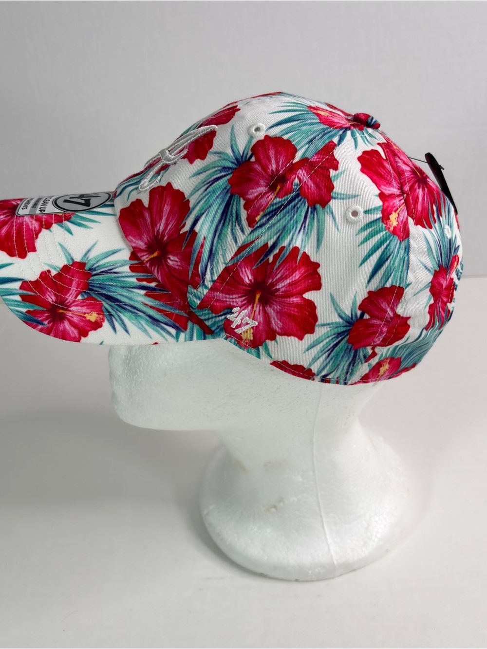 47 Clean Up Atlanta Braves MLB Women’s White Pink Flowers Hat Cap Adj Tropical - Picture 2 of 11